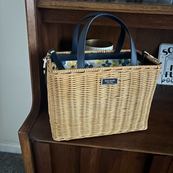 Kate Spade Sam Floral Medley Wicker Medium Satchel - Picture 4 of 8